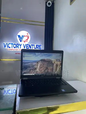 New Laptop Dell 8GB Intel Core i7 HDD 500GB
