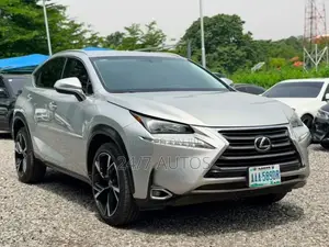 Lexus NX 2015