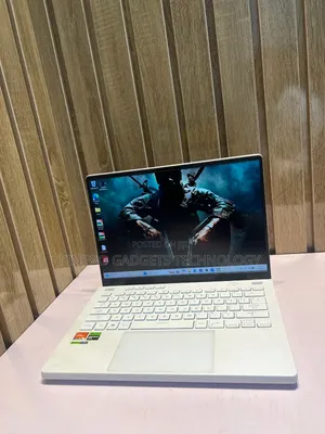 Laptop Asus ROG Zephyrus G14 16GB AMD Ryzen 9 SSD 512GB