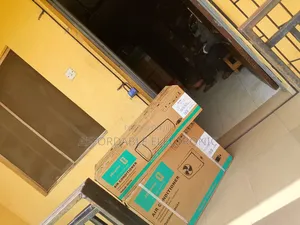 New in Hisense Inverter 1.5hp Split Ac