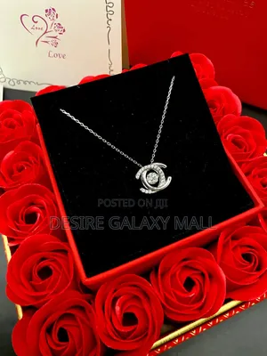 VVS Moissanite Diamond Female SetNecklace, Earring and Bracelet 