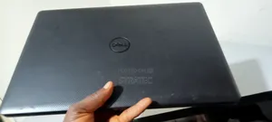Laptop Dell Vostro 7510 8GB Intel Core i5 HDD 500GB