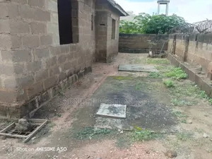 3bdrm Apartment in B1 Federal Housing, Abeokuta North for sale