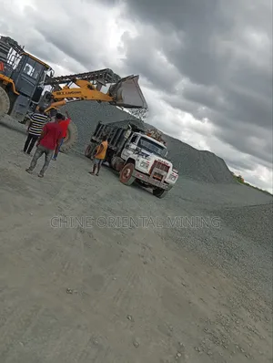 Iron Black Chippings and Granite for Estate and Industrial Construct