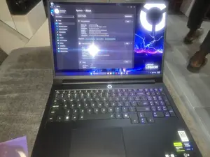 Laptop Lenovo Legion Pro 7 32GB Intel Core Ultra 9 SSD 1T