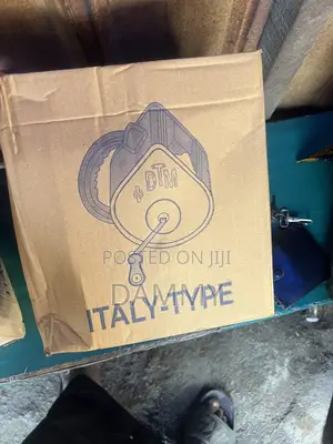 Original DTM Italy-Type Tyrolean Wall Spraying Machine