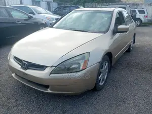 Honda Accord 2003 Gold