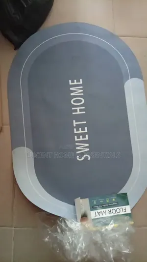 Luxury Oval Water-Absorbent Floor Mat for Bathroom Kitchen