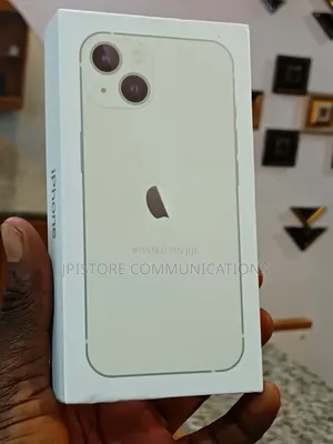 New Apple iPhone 13 256 GB White