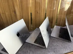 Laptop Apple MacBook Pro 2021 M1 1GB Apple M1 Pro SSD 512GB