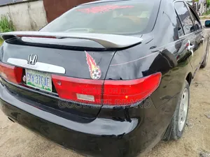 Honda Accord 2005 Black