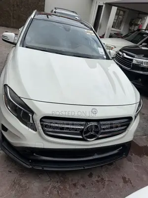 Mercedes-Benz GLA 250 2016 White