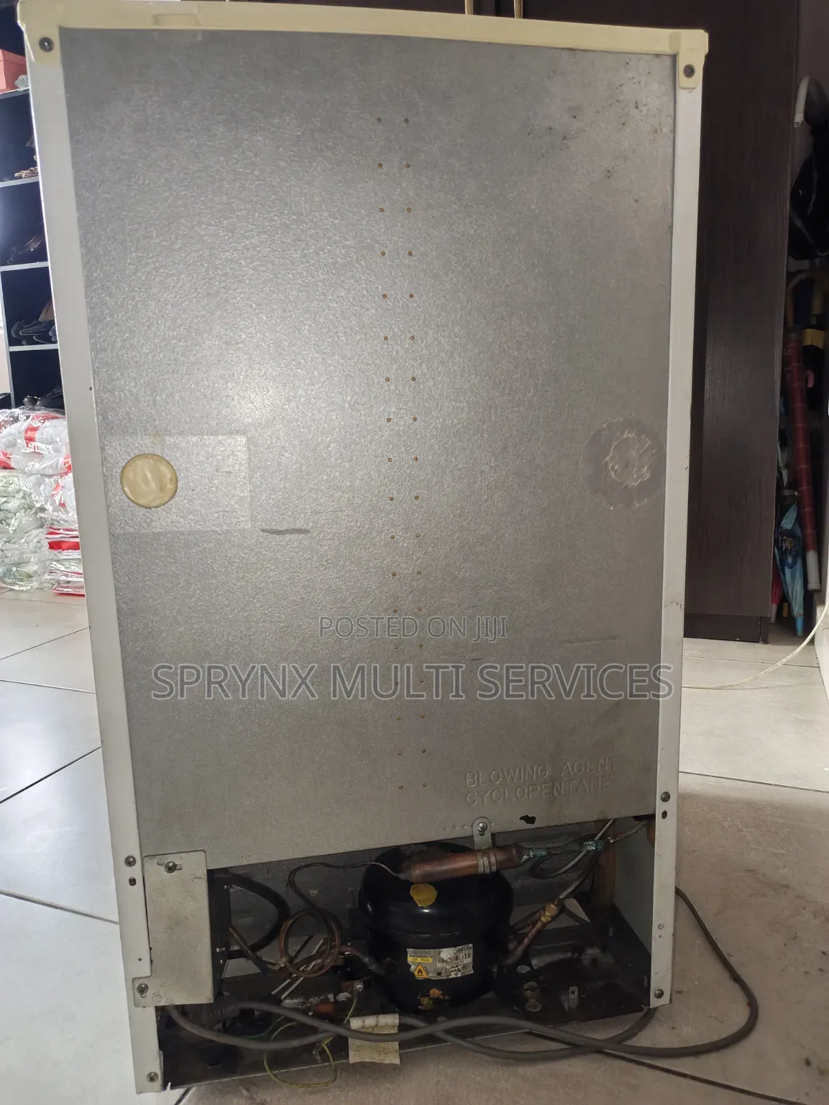 Refrigerator