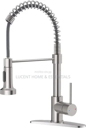 Luxury Pull-Out Kitchen Sink Mixer Faucet With Deck Plate Brand New