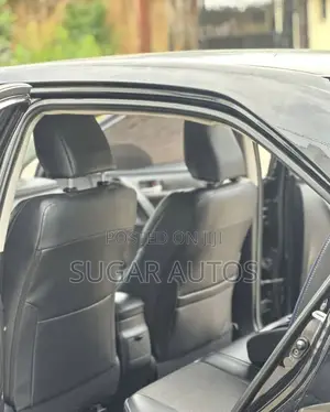 Toyota Corolla SE 4dr Sedan (1.8L 4cyl CVT) 2017 Black