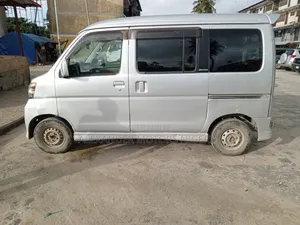 Daihatsu Hijet 2005 Silver