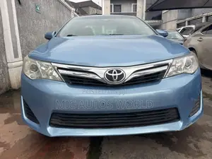 Toyota Camry 2012 Blue