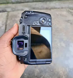 Canon R Body (Uk Used)