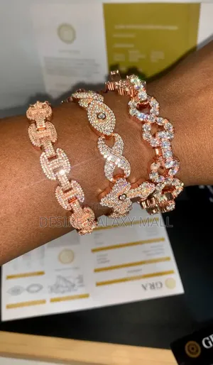 VVS Moissanite Diamond Rosegold Bracelet in Store 