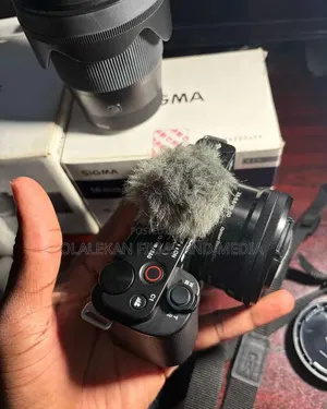 Sony Zv-E10, and It's Accessories