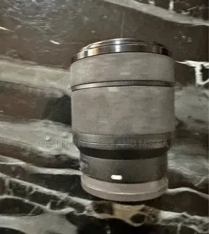 Sony 28-70mm Lens
