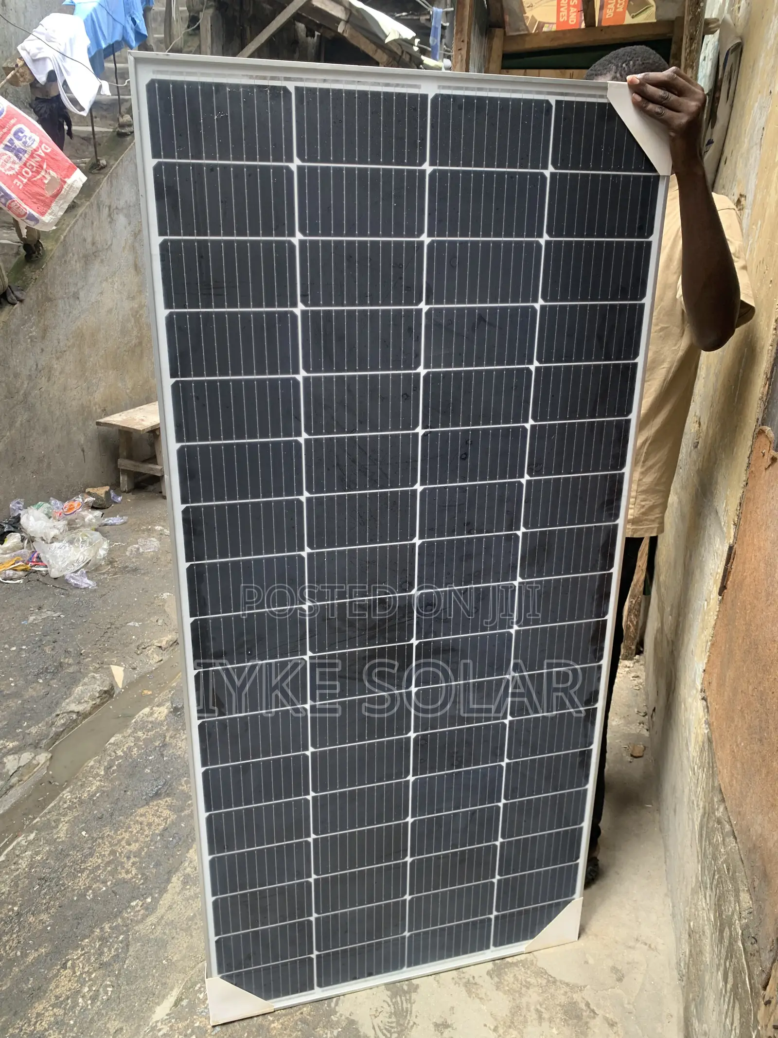 300watts Maximum Solar Panel