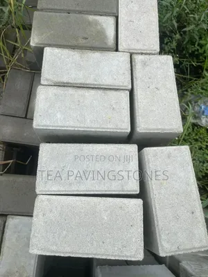 Size 8 Solid Paving Stone
