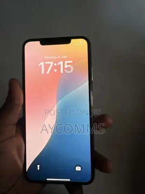 Apple iPhone XS Max 64 GB Gold