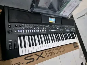Yamaha Keyboard Psr Sx600