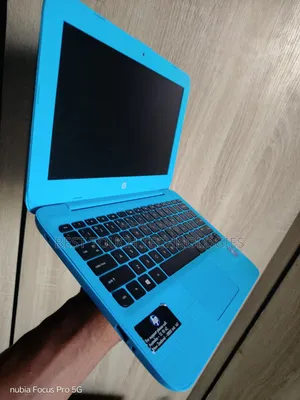 Laptop HP Stream Laptop 4GB Intel Celeron SSD 32GB