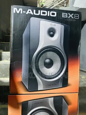M-Audio Bx8 Carbon Studio Monitor Speaker