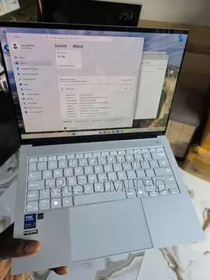 Laptop Asus Zenbook S 14 OLED 32GB Intel Core Ultra 7 SSD 512GB