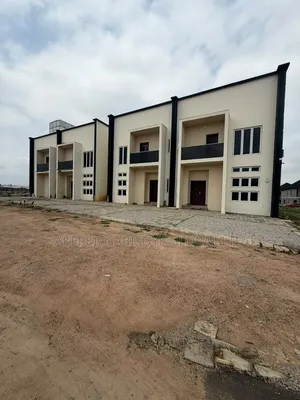 4bdrm Duplex in Karsana for sale