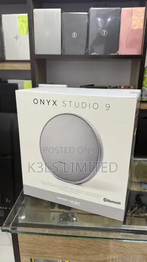 Onyx Studio 9