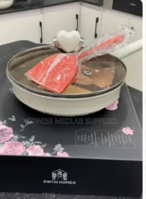 28cm Heart Frypan Non- Stick and Ceramic
