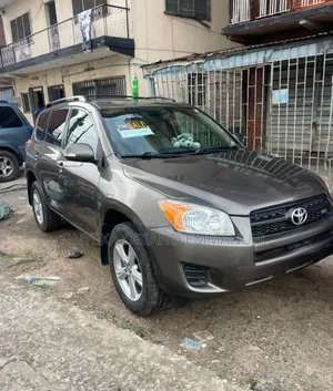 Toyota RAV4 3.5 4x4 2010 Brown