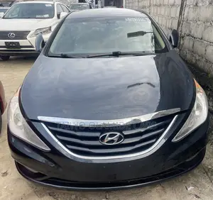 Hyundai Sonata GLS Sedan FWD (2.4L 4cyl 6A) 2012 Blue