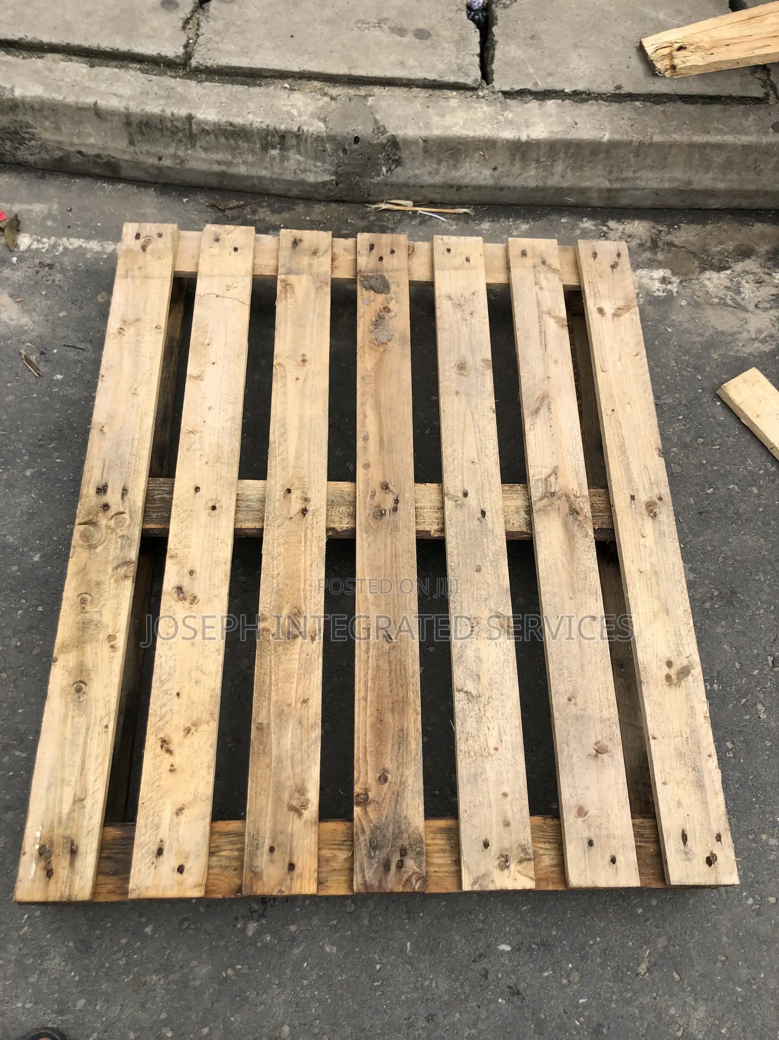 Rectangular Wooden Pallet