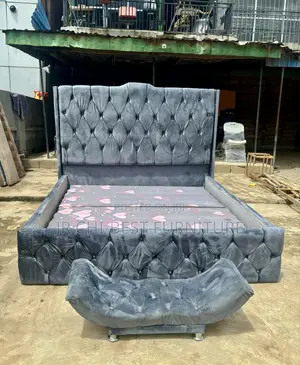 6 X 6 Padded Tufted Bedframe of Admirable Quality