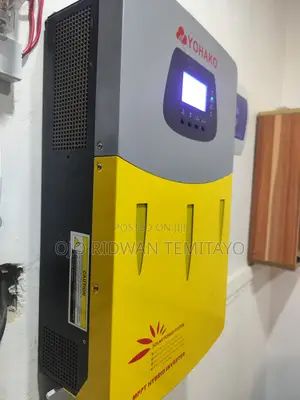 3.5"Kva 24v Yohako Hybrid Inverter