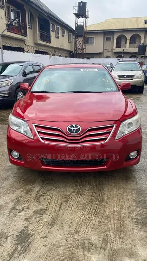 Toyota Camry 2010 Red