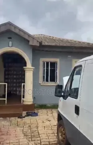 3bdrm Bungalow in Not Estate, Ipaja / Ipaja for sale