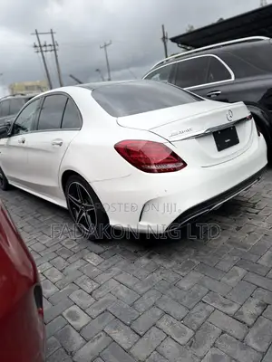 Mercedes-Benz C43 4Matic Sedan AWD (3.0L V6 9AM) 2017 White