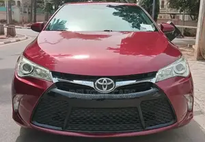 Toyota Camry SE 4dr Sedan (2.5L 4cyl 6A) 2016 Red