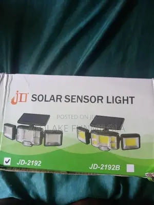 3 Head Solar Sensor Light