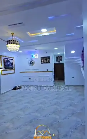 4bdrm Duplex in Diamond Estate, Ipaja / Ipaja for sale