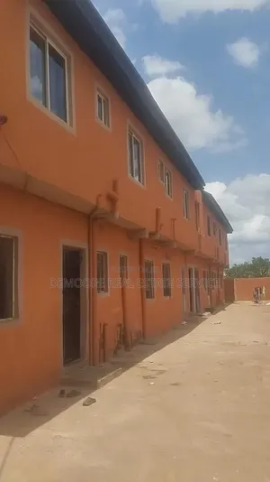 12bdrm Block of Flats in Abaranje for sale