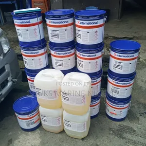 International Interlac 665 Finish Marine Paint
