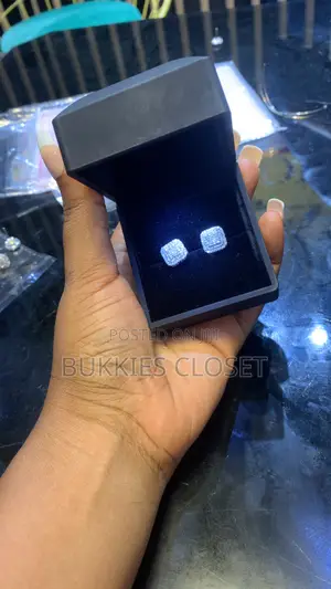 VVS Diamond Earrings