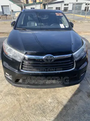 Toyota Highlander Limited Platinum 4dr SUV AWD (3.5L 6cyl 6A) 2015